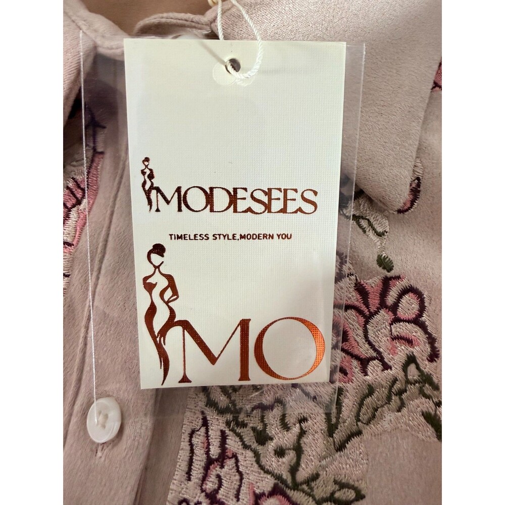 Modesees Womens Blush Faux Suede Embroidered Floral Button Shirt NWT Small - Picture 7 of 14